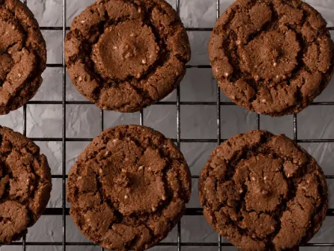 Homemade Chocolate Chunk Cookies That Melt in Your Mouth